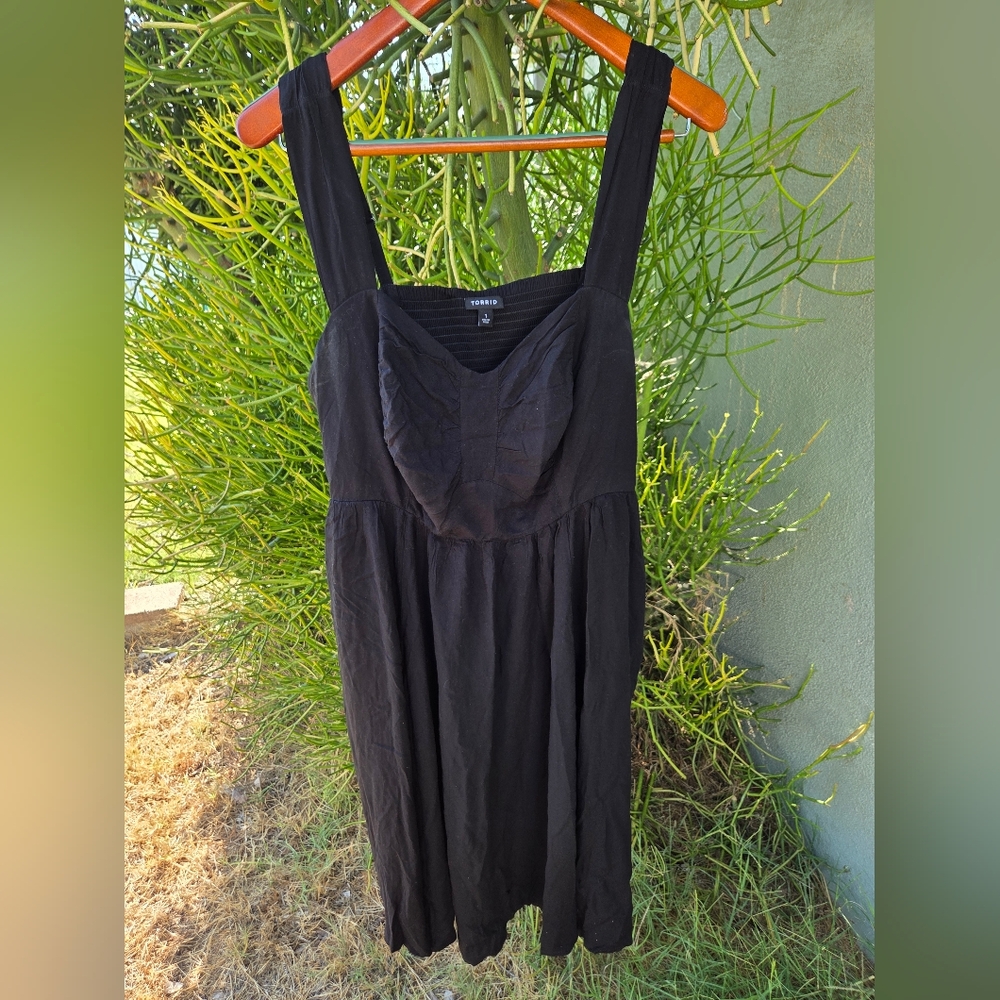 Elegant Black Dress
